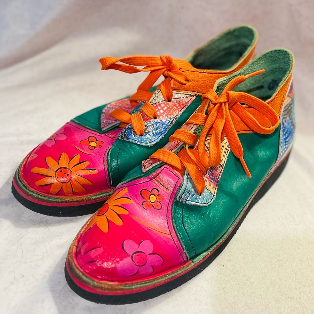 Art deco painted shoes Soletech size 6 1/2 green, pink, orange, almost new